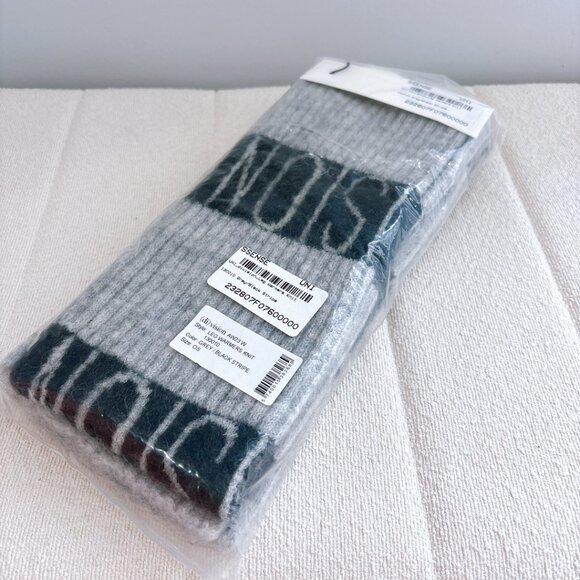 BRAND NEW IN PACKAGING LEG WARMER - Picture 1 of 5